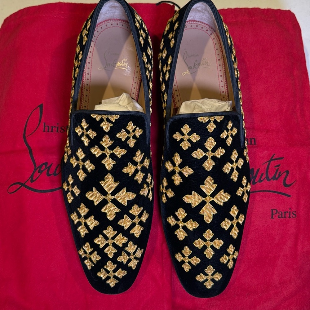Christian Loubotin Men’s Shoes black with gold embroidery brand New W dust bag